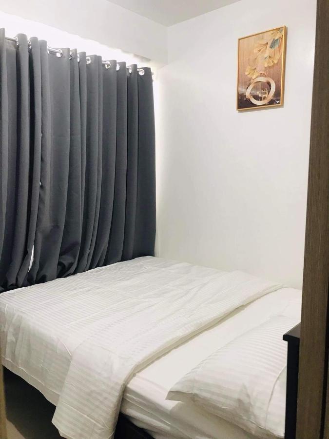 Shore One Condotel At Mall Of Asia, Philippines Pasay Esterno foto