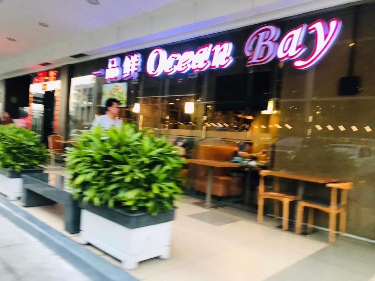 Shore One Condotel At Mall Of Asia, Philippines Pasay Esterno foto