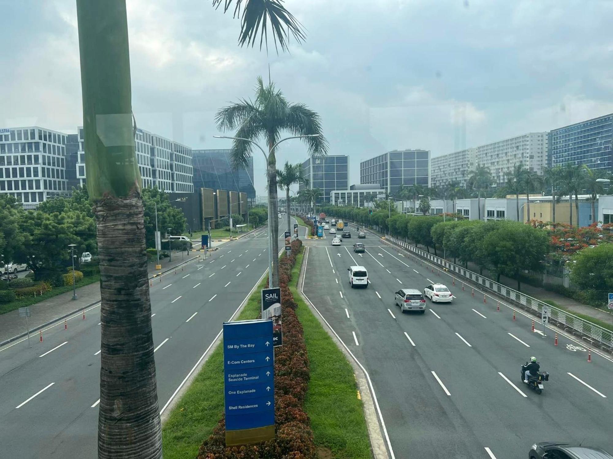 Shore One Condotel At Mall Of Asia, Philippines Pasay Esterno foto