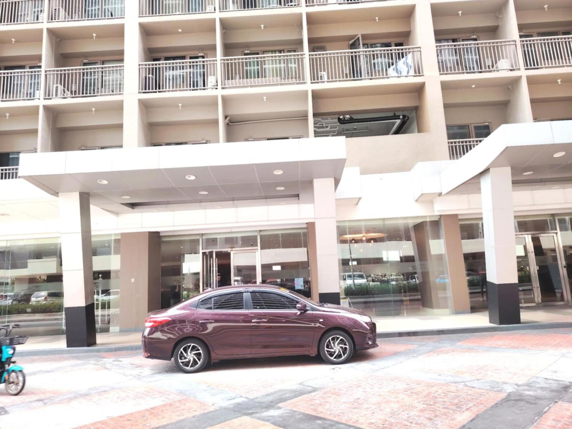 Shore One Condotel At Mall Of Asia, Philippines Pasay Esterno foto