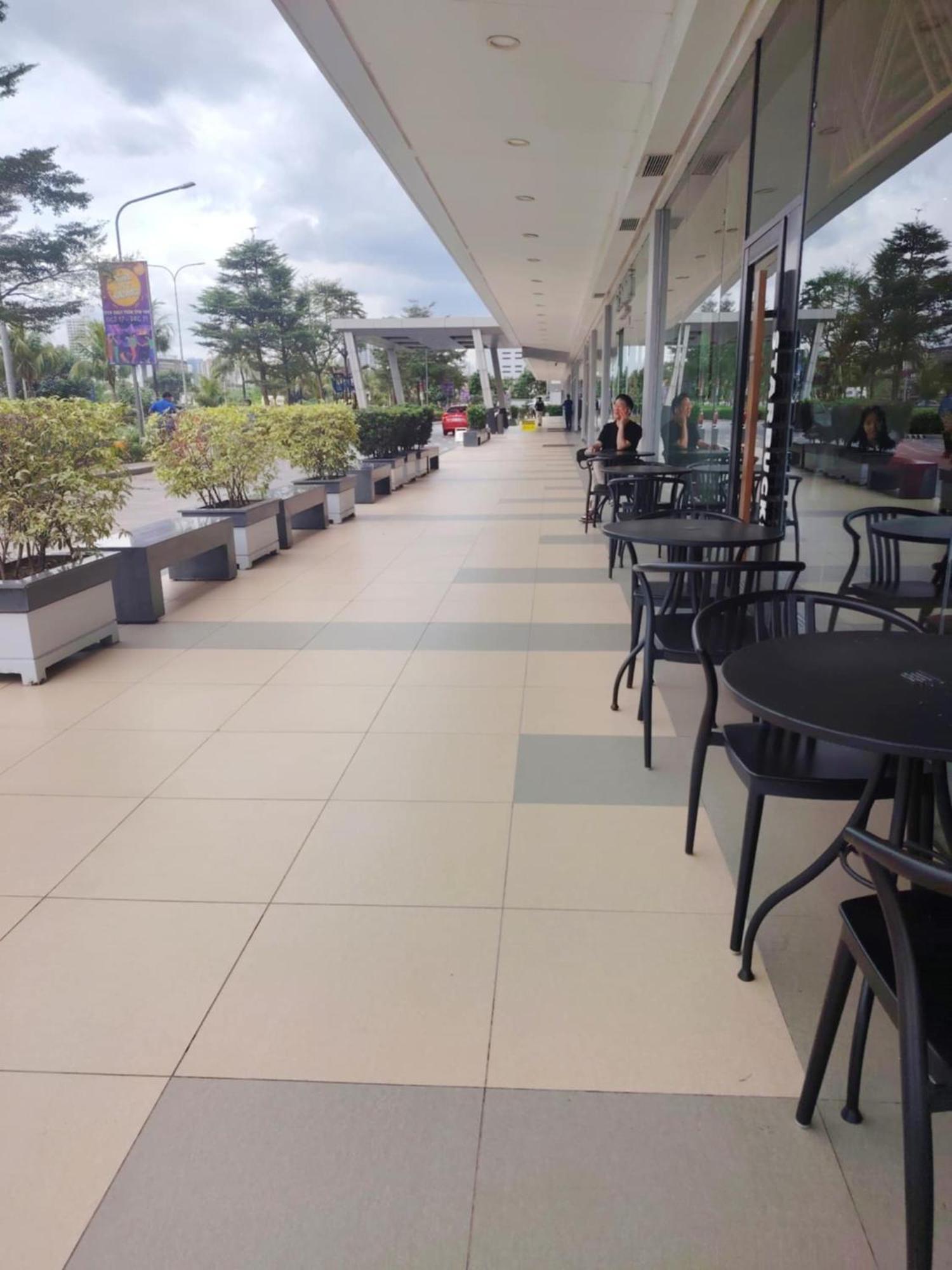 Shore One Condotel At Mall Of Asia, Philippines Pasay Esterno foto
